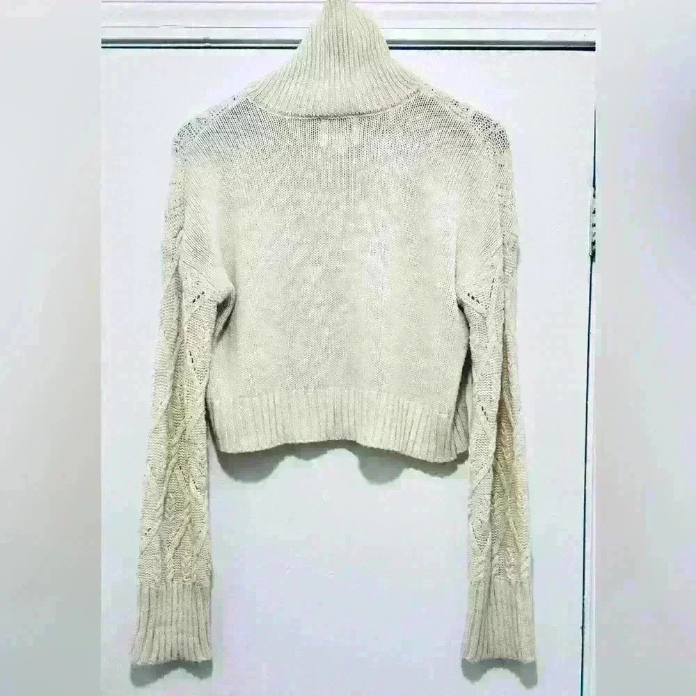 Pink Rose Women’s Size Medium Cream Cropped Full Zipper Sweater, Knit - Picture 3 of 8